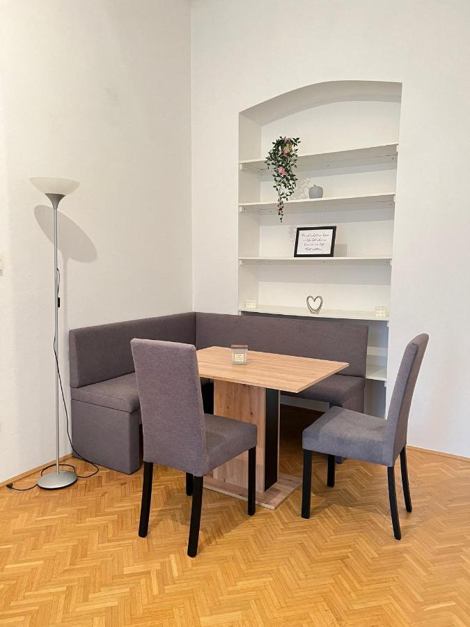 Appartement Alpa 2 In Rochusmarkt