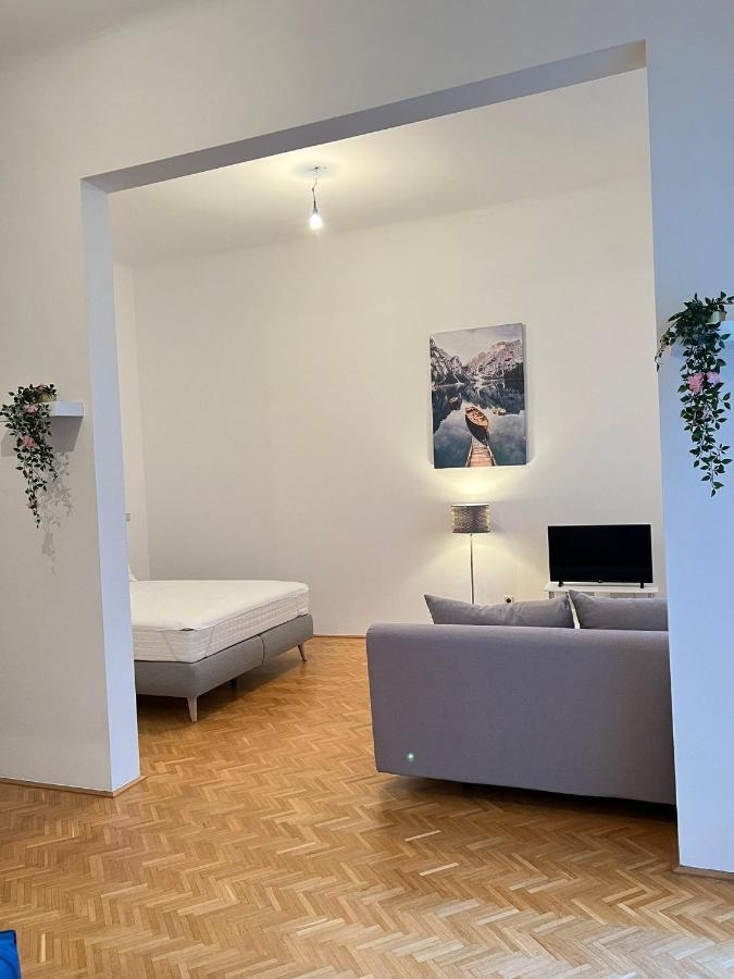 Alpa 2 In Rochusmarkt Appartement